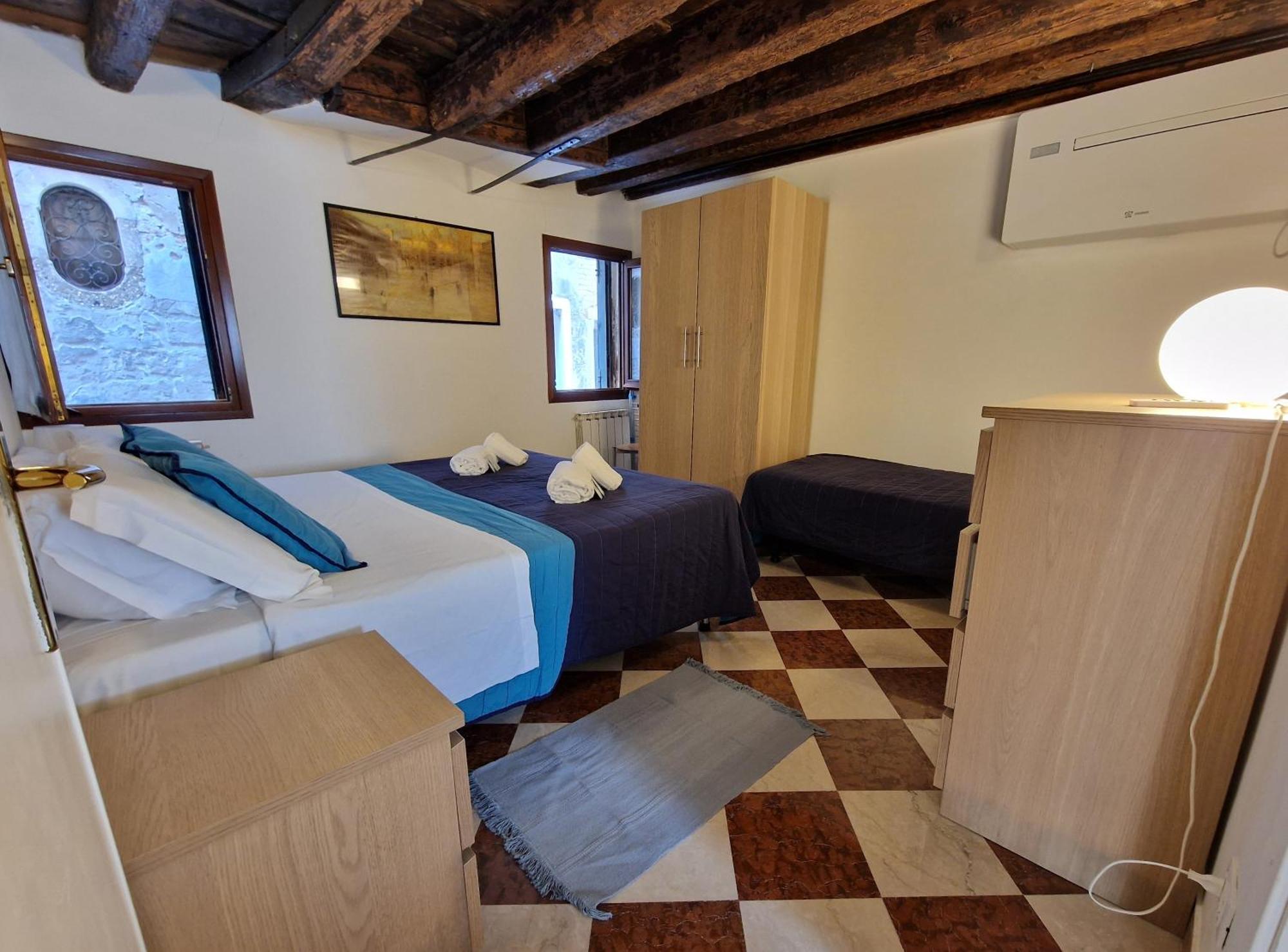 Veneziacentopercento Apartments & Rooms Экстерьер фото