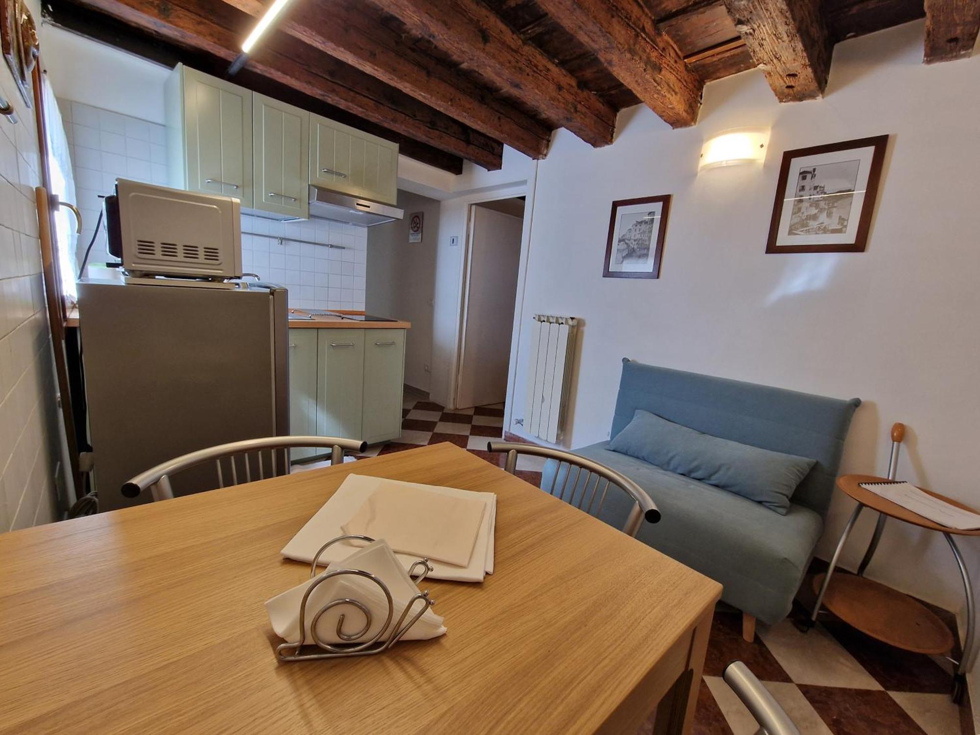 Veneziacentopercento Apartments & Rooms Экстерьер фото